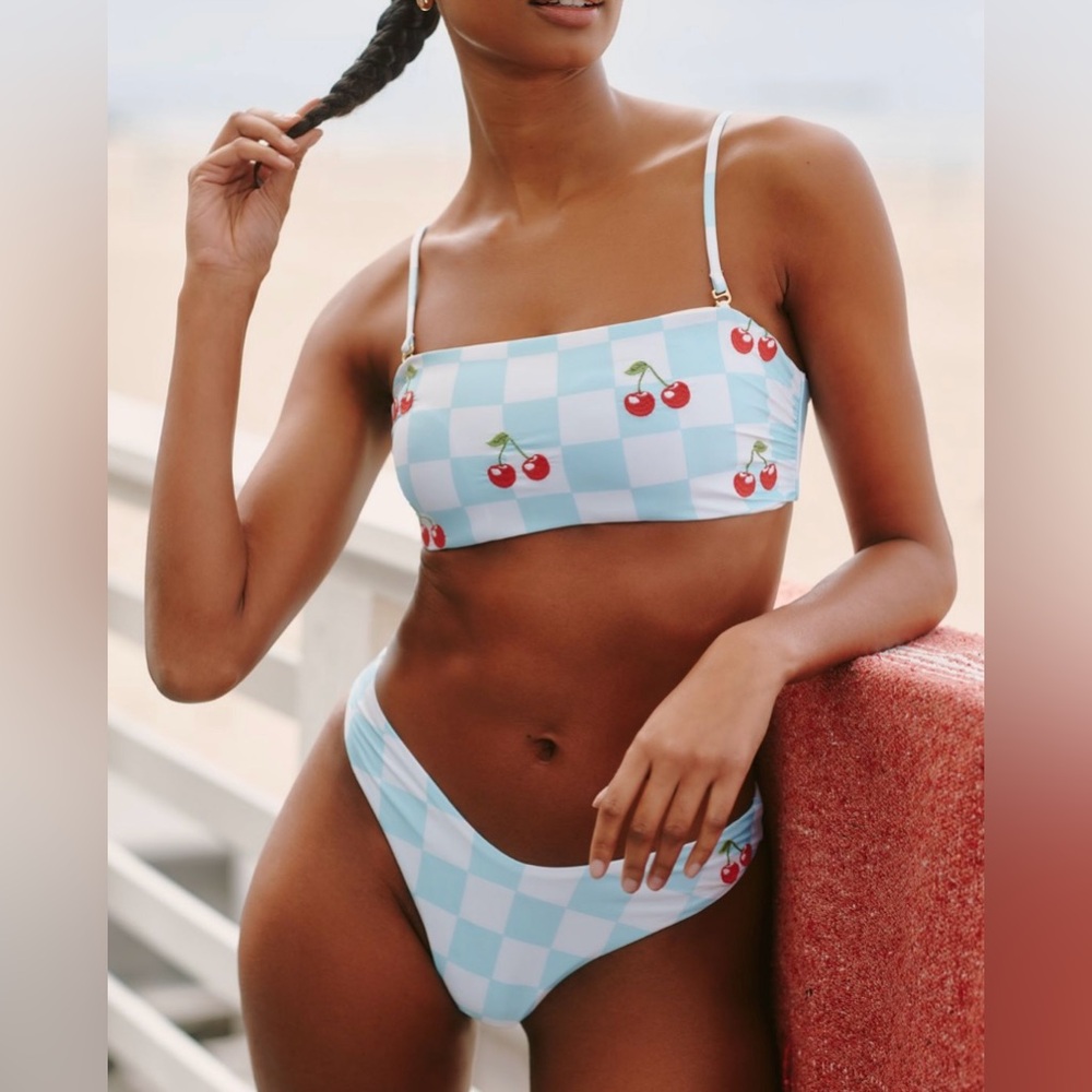 🟤NWT MAAJI by ANTHROPOLOGIE Splendor Bikini Bottoms in Light Blue/White LARGE - Picture 3 of 5